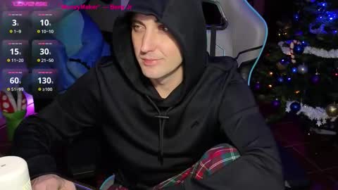 Snapshot of gil_gamesh2nd chatting on 20, 12, 2025 Mirko online show from 20, 12, 2025