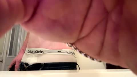 Come keep me company online show from 7, 11, 2025