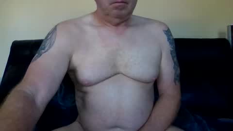 Snapshot of gimmmieoooo chatting on 8, 3, 2026 gimmmieoooo online show from 8, 3, 2026