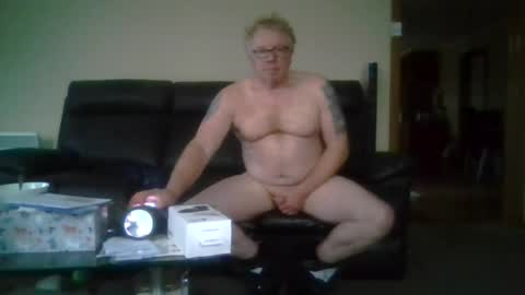 Snapshot of gimmmieoooo chatting on 30, 6, 2026 gimmmieoooo online show from 30, 6, 2026