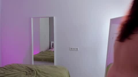 Gin online show from 21, 2, 2025