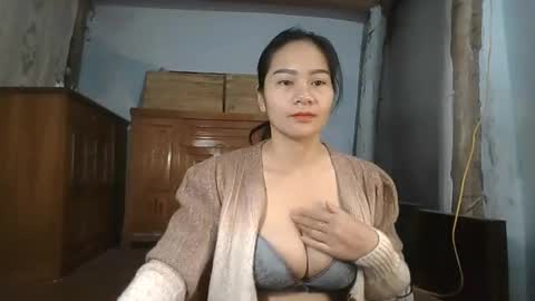 Snapshot of gina_sugar chatting on 15, 12, 2025 gina_sugar online show from 15, 12, 2025