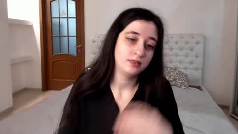 Snapshot of ginablum chatting on 8, 1, 2025 Kate online show from 8, 1, 2025