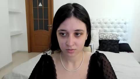 Snapshot of ginablum chatting on 13, 9, 2025 Kate online show from 13, 9, 2025