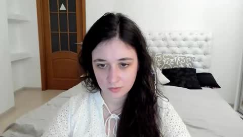 Snapshot of ginablum chatting on 23, 9, 2025 Kate online show from 23, 9, 2025