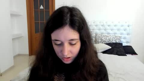 Snapshot of ginablum chatting on 26, 9, 2025 Kate online show from 26, 9, 2025