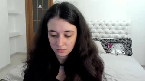 Snapshot of ginablum chatting on 24, 10, 2025 Kate online show from 24, 10, 2025