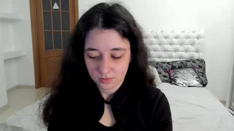 Snapshot of ginablum chatting on 7, 11, 2025 Kate online show from 7, 11, 2025