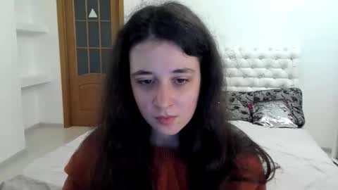 Snapshot of ginablum chatting on 16, 11, 2025 Kate online show from 16, 11, 2025