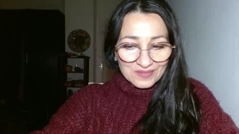 Snapshot of ginaoneon chatting on 12, 1, 2025 GinaONeon online show from 12, 1, 2025
