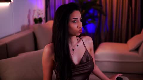 Gina online show from 9, 3, 2025