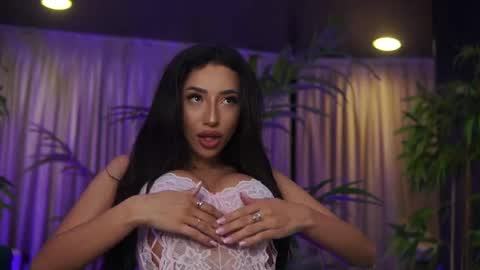 Gina online show from 5, 4, 2026