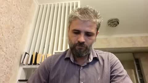 Snapshot of gindrie chatting on 11, 9, 2025 Gabriel online show from 11, 9, 2025