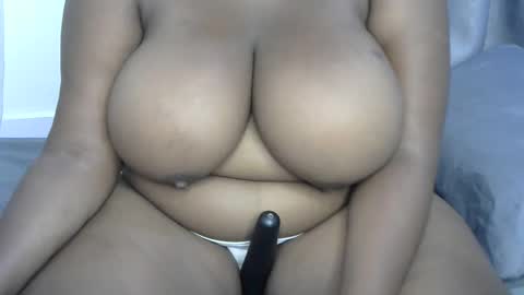 Snapshot of ginger_babes1 chatting on 17, 10, 2025 ginger_babes1 online show from 17, 10, 2025