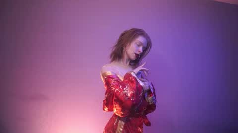        im expecting 350 thumbs up on my altar   online show from 9, 2, 2026