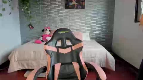 Snapshot of ginger_sweetty chatting on 8, 9, 2025 Ginger online show from 8, 9, 2025