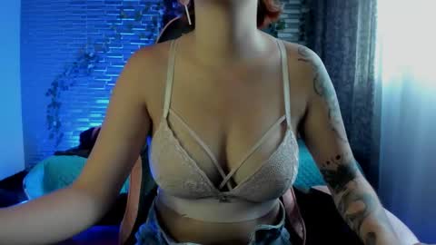 Snapshot of ginger_sweetty chatting on 1, 12, 2025 Ginger online show from 1, 12, 2025