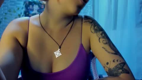 Snapshot of ginger_sweetty chatting on 4, 12, 2025 Ginger online show from 4, 12, 2025