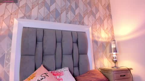 Ginger online show from 2, 1, 2025