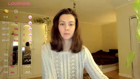 Snapshot of gingerbread__house chatting on 21, 11, 2025 Vasilisa online show from 21, 11, 2025