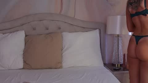 Snapshot of gingerellis chatting on 7, 11, 2025 Ginger online show from 7, 11, 2025