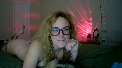 Snapshot of gingergrand chatting on 5, 3, 2025 GingerGrand online show from 5, 3, 2025