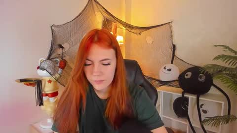 gingerr_pie online show from 29, 10, 2025