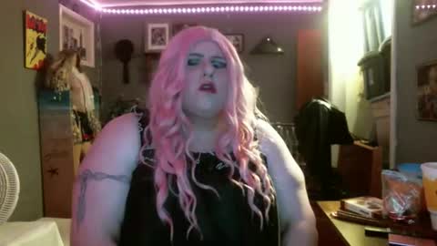 Snapshot of ginny_dominatrix chatting on 17, 12, 2025 ginny ray online show from 17, 12, 2025