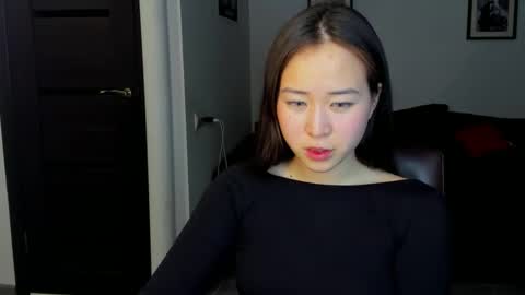 Snapshot of ginnycherry chatting on 4, 3, 2025 Ginny online show from 4, 3, 2025