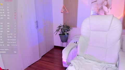 Snapshot of ginnywett chatting on 7, 3, 2025 Kendall online show from 7, 3, 2025