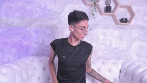 Gio Carangi online show from 1, 2, 2026