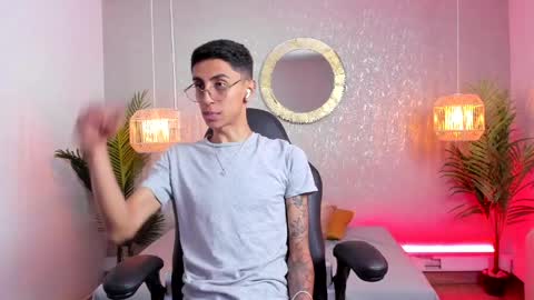 Gio Carangi online show from 5, 4, 2026