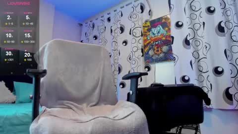Snapshot of giomar_reyes chatting on 19, 9, 2025 GIOMAR REYES online show from 19, 9, 2025
