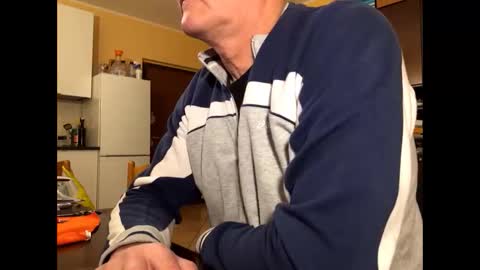 Snapshot of giovanni_1964 chatting on 1, 3, 2026 giovanni_1964 online show from 1, 3, 2026