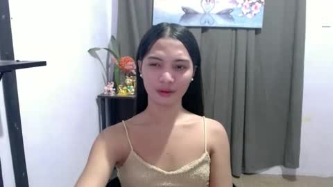 Snapshot of girl4u_aieshaxoxo chatting on 2, 12, 2025 Aisha online show from 2, 12, 2025