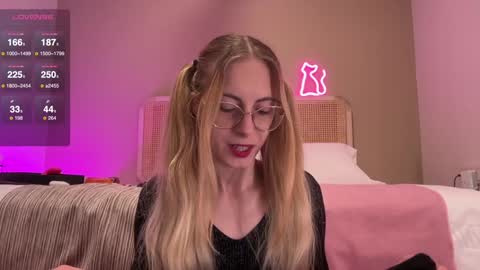 Nikki online show from 31, 12, 2024