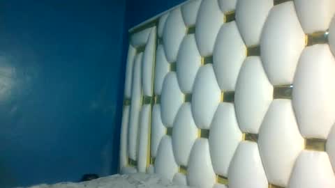 Snapshot of girl_shani chatting on 21, 6, 2026 girl_shani online show from 21, 6, 2026