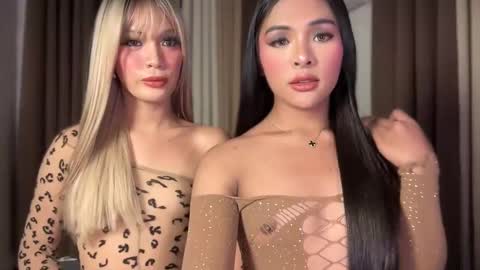 Snapshot of girlcock_dominantfucker chatting on 22, 4, 2026 queen ronna online show from 22, 4, 2026