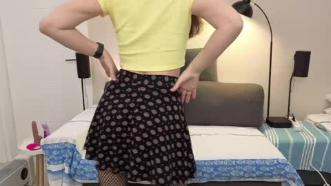 Girlfriend online show from 24, 4, 2026