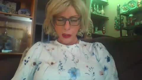 Girlinrock online show from 6, 1, 2026