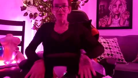girls227445638252 online show from 28, 5, 2026