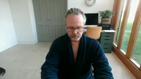 girlsandbikes online show from 2, 1, 2025