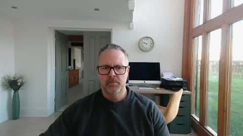 girlsandbikes online show from 30, 1, 2025