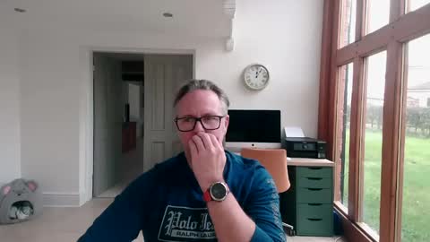 girlsandbikes online show from 24, 2, 2025