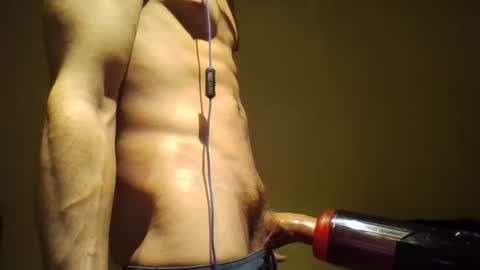 Snapshot of girlscumwithme33 chatting on 6, 3, 2026 girlscumwithme33 online show from 6, 3, 2026