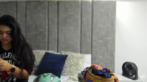 Snapshot of giselamaru chatting on 30, 1, 2025 online show from 30, 1, 2025