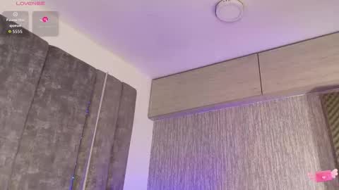 Snapshot of giselamaru chatting on 10, 9, 2025 online show from 10, 9, 2025