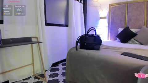 Snapshot of giselamaru chatting on 30, 9, 2025 online show from 30, 9, 2025