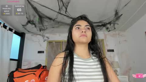 Snapshot of giselamaru chatting on 2, 11, 2025 online show from 2, 11, 2025