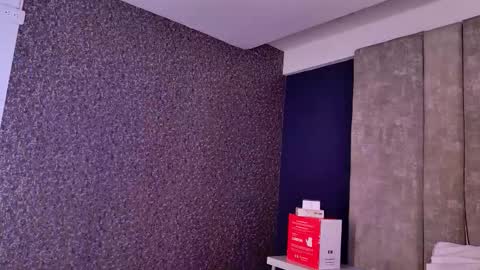 Snapshot of giselamaru chatting on 14, 11, 2025 online show from 14, 11, 2025